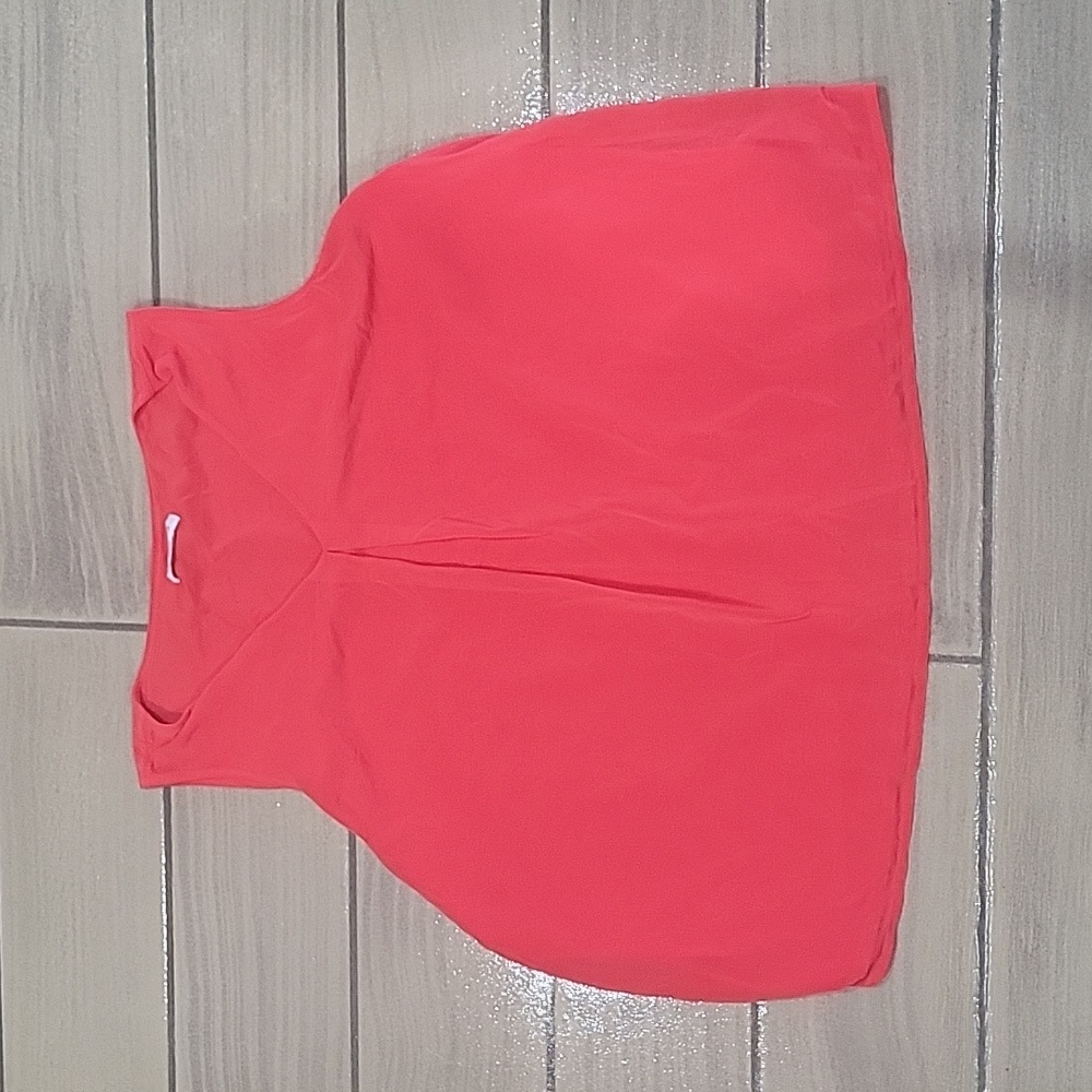 Lis Claiborne Tank